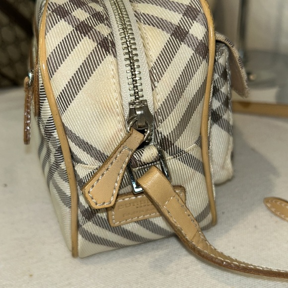 BURBERRY Crossbody Bag - Picture 5 of 12